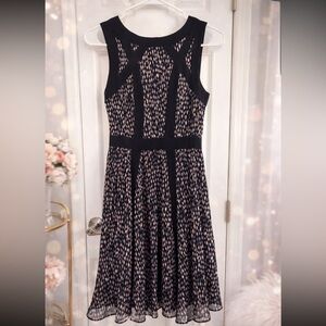 Banana Republic Sleeveless Fit & Flare Dress | Black & Blush Print | Size 2P